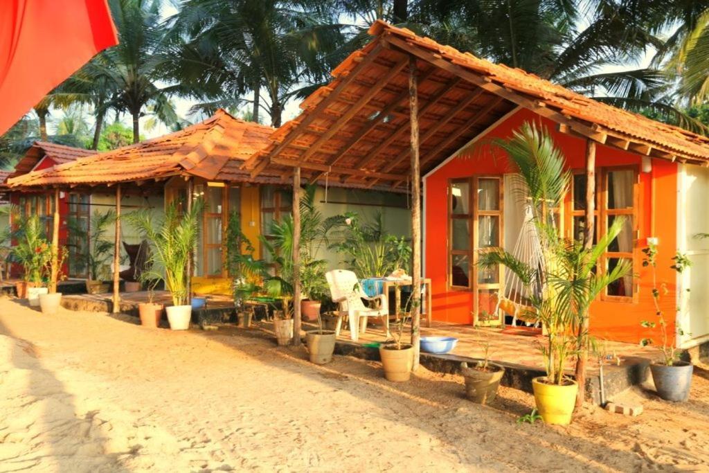 Kranti Yoga Tradition - Beach Resort Patnem Beach Kültér fotó